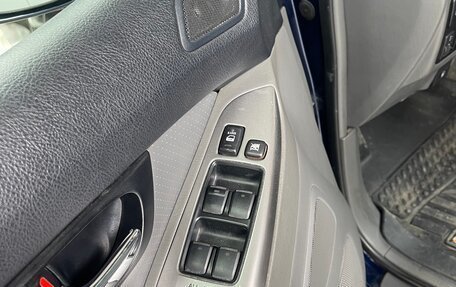 Toyota Land Cruiser Prado 120 рестайлинг, 2008 год, 2 500 000 рублей, 12 фотография