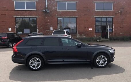 Volvo V90 Cross Country I рестайлинг, 2019 год, 1 590 000 рублей, 9 фотография