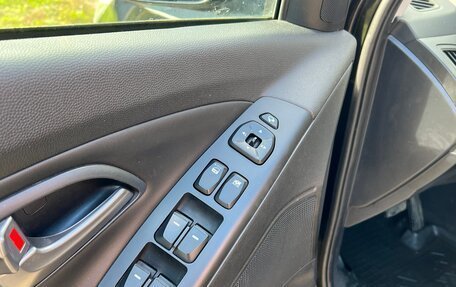 Hyundai ix35 I рестайлинг, 2014 год, 875 000 рублей, 17 фотография