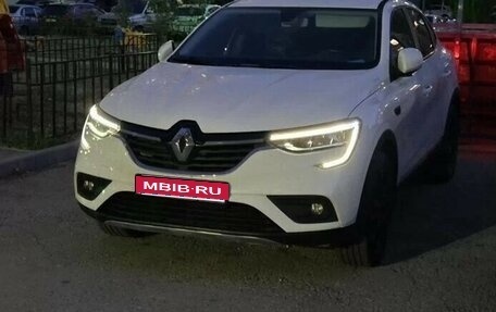 Renault Arkana I, 2020 год, 1 810 000 рублей, 1 фотография