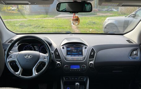 Hyundai ix35 I рестайлинг, 2014 год, 875 000 рублей, 35 фотография