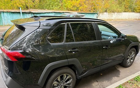 Toyota RAV4, 2024 год, 3 650 000 рублей, 4 фотография