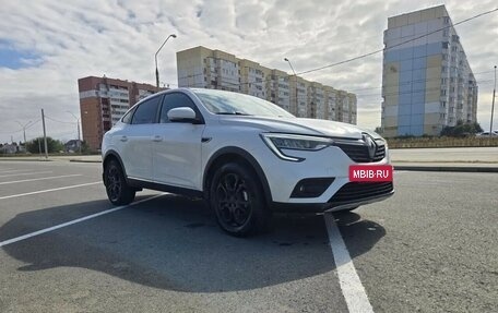 Renault Arkana I, 2020 год, 1 810 000 рублей, 2 фотография