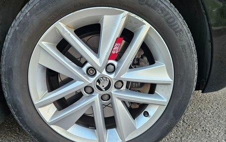Skoda Rapid I, 2018 год, 1 425 000 рублей, 27 фотография