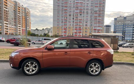 Mitsubishi Outlander III рестайлинг 3, 2012 год, 1 035 000 рублей, 6 фотография