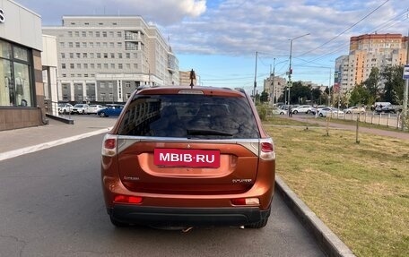 Mitsubishi Outlander III рестайлинг 3, 2012 год, 1 035 000 рублей, 4 фотография