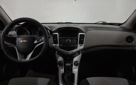Chevrolet Cruze II, 2012 год, 640 000 рублей, 13 фотография