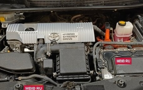 Toyota Prius Alpha I (ZVW40/41), 2012 год, 850 000 рублей, 5 фотография
