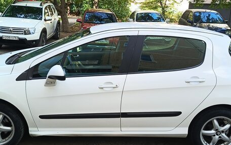 Peugeot 308 II, 2011 год, 453 000 рублей, 2 фотография
