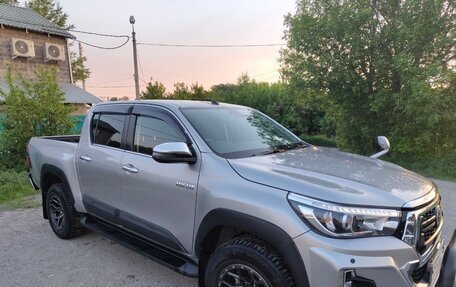 Toyota Hilux VIII, 2018 год, 3 000 000 рублей, 3 фотография