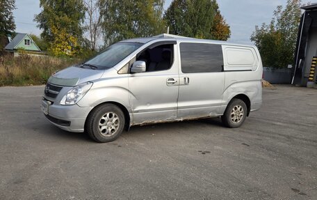 Hyundai Grand Starex Grand Starex I рестайлинг 2, 2008 год, 510 000 рублей, 2 фотография