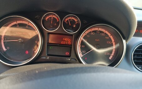 Peugeot 408 I рестайлинг, 2014 год, 700 000 рублей, 6 фотография