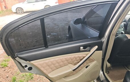 Nissan Skyline, 2001 год, 560 000 рублей, 8 фотография