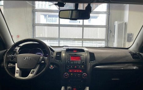 KIA Sorento II рестайлинг, 2012 год, 900 000 рублей, 10 фотография
