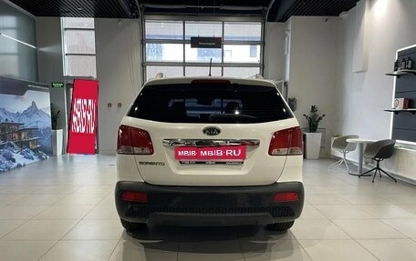 KIA Sorento II рестайлинг, 2012 год, 900 000 рублей, 5 фотография
