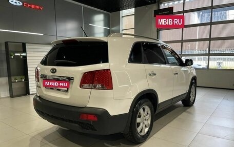 KIA Sorento II рестайлинг, 2012 год, 900 000 рублей, 4 фотография