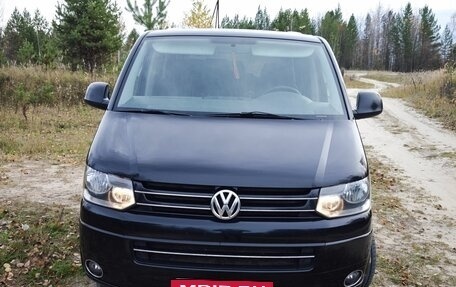 Volkswagen Caravelle T5, 2013 год, 2 150 000 рублей, 1 фотография