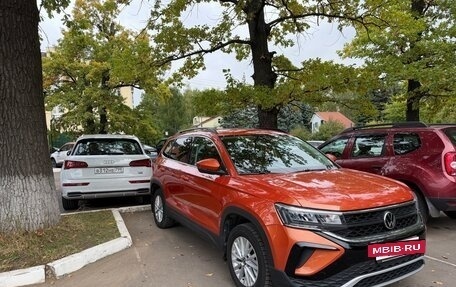 Volkswagen Taos, 2021 год, 2 700 000 рублей, 3 фотография