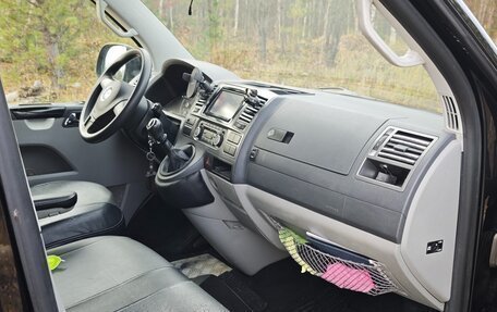 Volkswagen Caravelle T5, 2013 год, 2 150 000 рублей, 8 фотография
