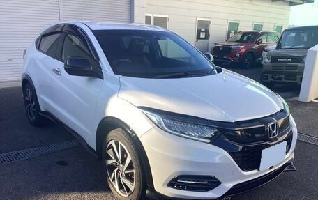 Honda Vezel, 2020 год, 1 490 000 рублей, 3 фотография
