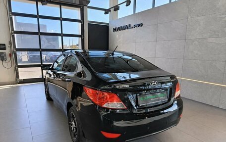 Hyundai Solaris II рестайлинг, 2011 год, 610 000 рублей, 6 фотография