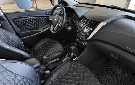 Hyundai Solaris II рестайлинг, 2011 год, 610 000 рублей, 8 фотография