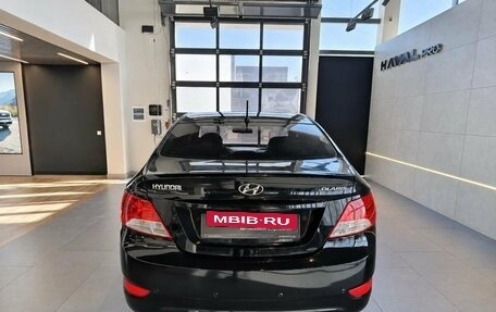 Hyundai Solaris II рестайлинг, 2011 год, 610 000 рублей, 5 фотография