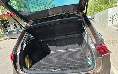 Volkswagen Tiguan II, 2019 год, 1 900 000 рублей, 6 фотография
