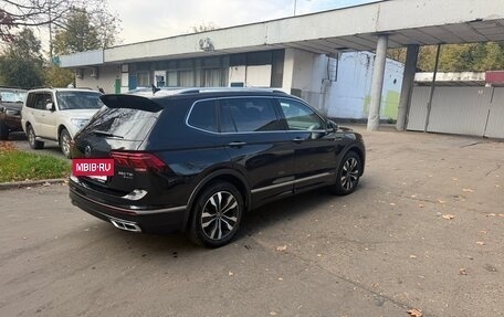 Volkswagen Tiguan II, 2023 год, 3 700 000 рублей, 5 фотография