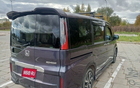 Honda Stepwgn IV, 2016 год, 1 800 000 рублей, 9 фотография