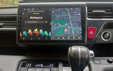 Honda Stepwgn IV, 2016 год, 1 800 000 рублей, 12 фотография