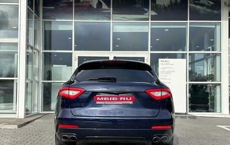 Maserati Levante I, 2018 год, 4 190 000 рублей, 4 фотография