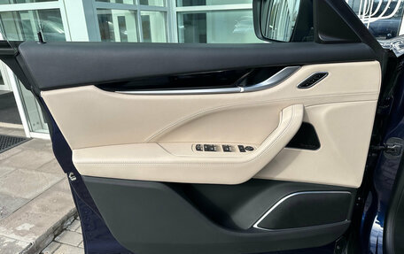 Maserati Levante I, 2018 год, 4 190 000 рублей, 13 фотография