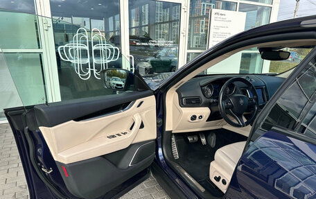 Maserati Levante I, 2018 год, 4 190 000 рублей, 12 фотография