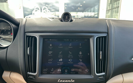 Maserati Levante I, 2018 год, 4 190 000 рублей, 24 фотография