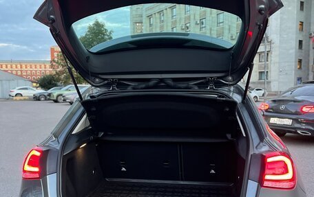 Mercedes-Benz A-Класс, 2019 год, 2 100 000 рублей, 8 фотография