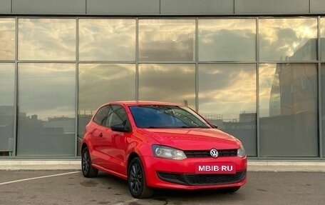 Volkswagen Polo VI (EU Market), 2013 год, 379 000 рублей, 2 фотография
