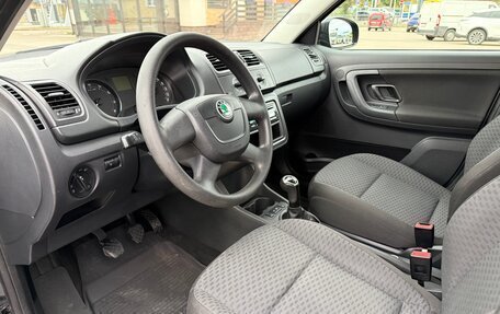 Skoda Fabia II, 2010 год, 500 000 рублей, 15 фотография
