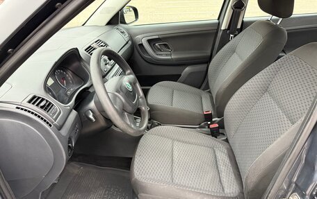 Skoda Fabia II, 2010 год, 500 000 рублей, 17 фотография