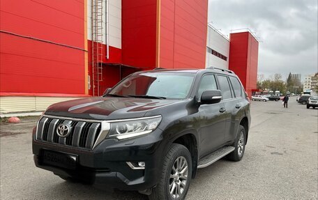 Toyota Land Cruiser Prado 150 рестайлинг 2, 2020 год, 5 200 000 рублей, 2 фотография