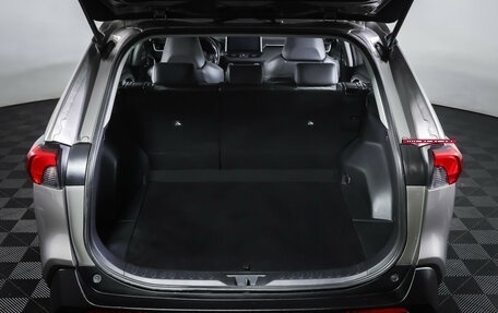 Toyota RAV4, 2022 год, 2 890 000 рублей, 9 фотография
