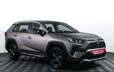 Toyota RAV4, 2022 год, 2 890 000 рублей, 3 фотография