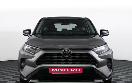 Toyota RAV4, 2022 год, 2 890 000 рублей, 2 фотография