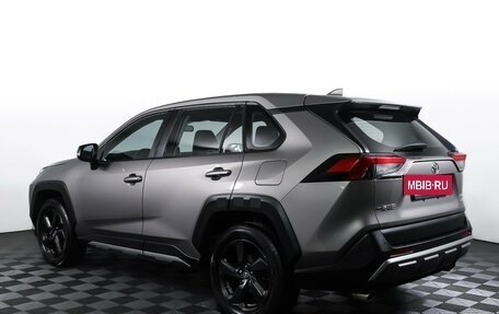 Toyota RAV4, 2022 год, 2 890 000 рублей, 7 фотография