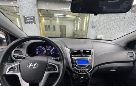 Hyundai Solaris II рестайлинг, 2012 год, 690 000 рублей, 10 фотография