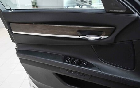 BMW 7 серия, 2014 год, 2 550 000 рублей, 12 фотография