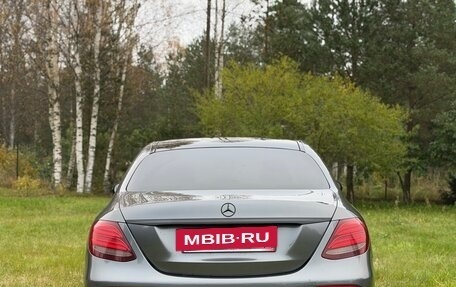 Mercedes-Benz E-Класс, 2018 год, 3 390 000 рублей, 3 фотография
