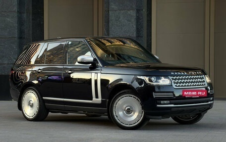 Land Rover Range Rover IV рестайлинг, 2017 год, 5 250 000 рублей, 8 фотография