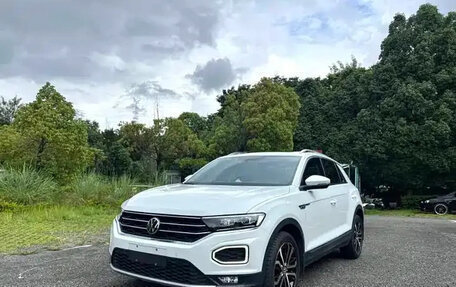 Volkswagen T-Roc I, 2022 год, 1 256 000 рублей, 4 фотография