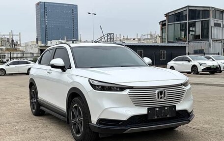 Honda Vezel, 2023 год, 1 790 000 рублей, 1 фотография